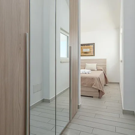 Ada - By And Service Villa *